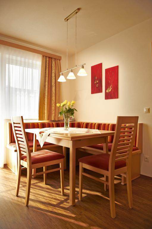 Appartements Bergblick Flachau Zimmer foto