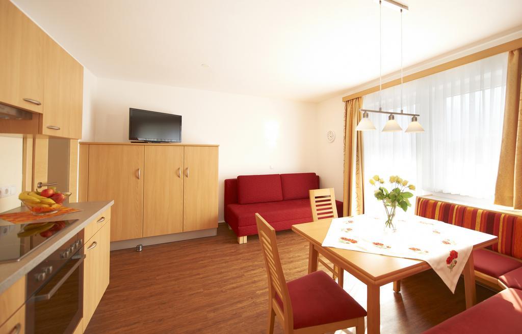 Appartements Bergblick Flachau Zimmer foto